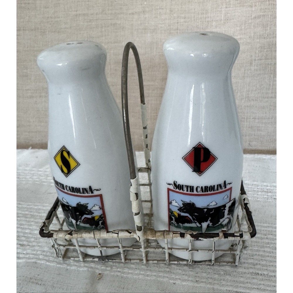 Ceramic South Carolina Cow Milk Bottles Salt & Pepper Shaker Vintage Farmhouse